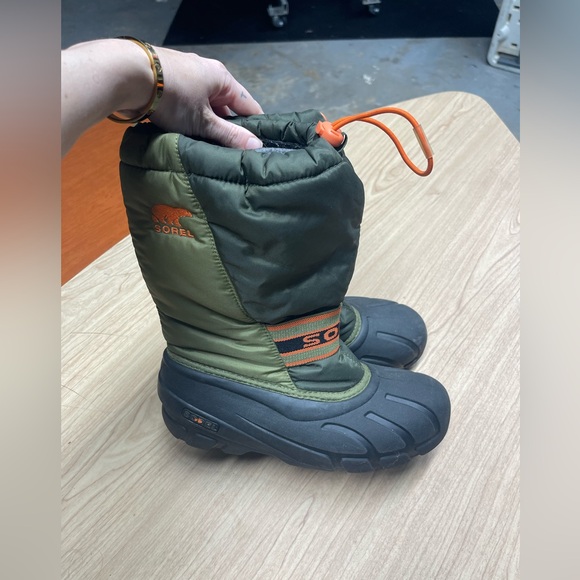 Youth Boys Sorel Winter Boots - Picture 1 of 3